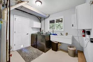435 W 300 S, Valparaiso, IN 46385 - Photo 23