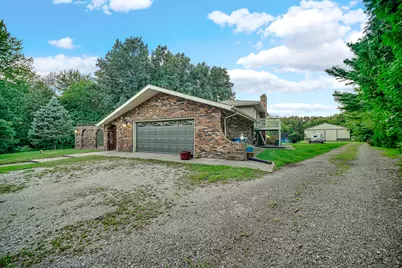 435 W 300 S, Valparaiso, IN 46385 - Photo 3