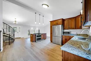 435 W 300 S, Valparaiso, IN 46385 - Photo 11