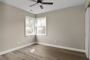1229 Clay St, Gary, IN 46403 - Photo 9