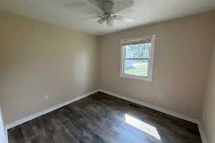 7079 Lenburg Rd, Portage, IN 46368 - Photo 9