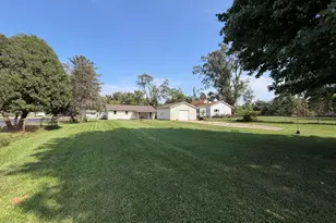 7079 Lenburg Rd, Portage, IN 46368 - Photo 21