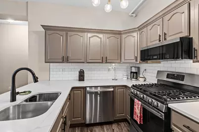 311 S Court Street #104, Crown Point, IN 46307 - Photo 5