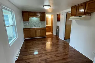 2741 Edgewood St, Portage, IN 46368 - Photo 7