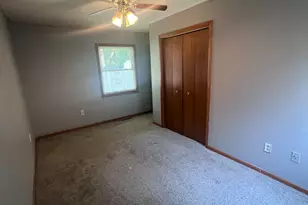 2741 Edgewood St, Portage, IN 46368 - Photo 9