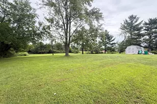 7202 E 83rd Ave, Crown Point, IN 46307 - Photo 3