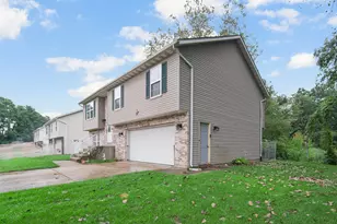 6655 Palm St, Portage, IN 46368 - Photo 3