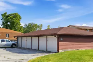 2539 Harvest Dr, Schererville, IN 46375 - Photo 13