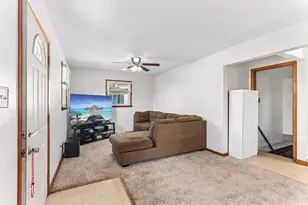 8410 Gordon Dr, Highland, IN 46322 - Photo 19
