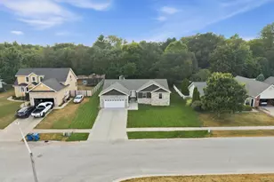 234 Elderberry St SE, Demotte, IN 46310 - Photo 3