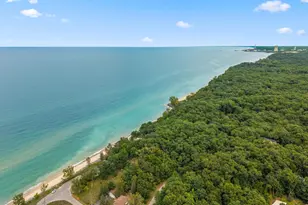 711 E Lake Front Dr, Beverly Shores, IN 46301 - Photo 41