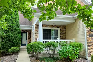 1808 Briam Dr, Valparaiso, IN 46383 - Photo 3