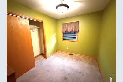 905 W 7th Street, Michigan City, IN 46360 - Photo 7