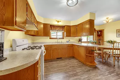 1001 W 39th Avenue, Hobart, IN 46342 - Photo 7