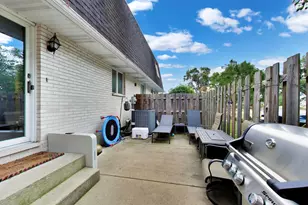 1429 Elm Ct, Schererville, IN 46375 - Photo 27