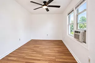 4726 Melville Ave, East Chicago, IN 46312 - Photo 9