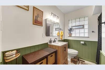 7007 Baring Avenue, Hammond, IN 46324 - Photo 11