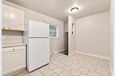 4946 Vermont Street, Gary, IN 46409 - Photo 9