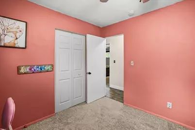 822 S Wisconsin Street, Hobart, IN 46342 - Photo 19