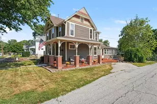 118 S Ridge St, Crown Point, IN 46307 - Photo 1