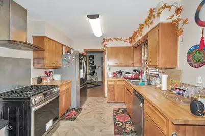 2088 Roosevelt Street, Gary, IN 46404 - Photo 7