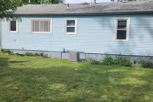 2971 New York St, Lake Station, IN 46405 - Photo 11