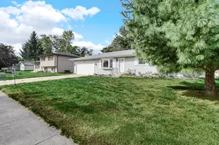 3160 Joann St, Portage, IN 46368 - Photo 5