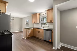 3115 Franklin St, Highland, IN 46322 - Photo 13