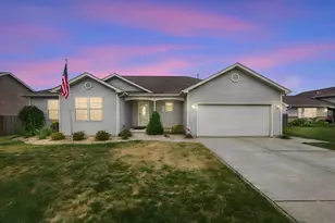 128 Ironwood St NW, Demotte, IN 46310 - Photo 1