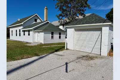 215 E 10th Street, Michigan City, IN 46360 - Photo 7