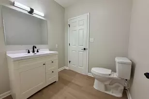 215 E 10th St, Michigan City, IN 46360 - Photo 15
