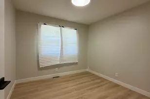 1101 Salem St, Michigan City, IN 46360 - Photo 15