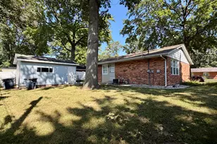 1101 Salem St, Michigan City, IN 46360 - Photo 5