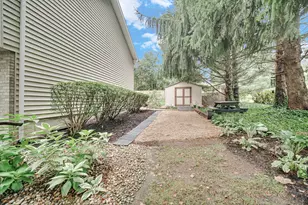 2667 High Sierra Dr, Valparaiso, IN 46385 - Photo 35