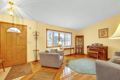 250 Hawthorne Court, Hobart, IN 46342 - Photo 3