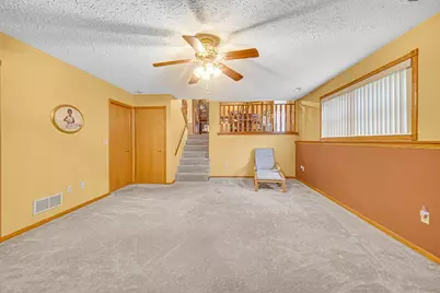 250 Hawthorne Court, Hobart, IN 46342 - Photo 19