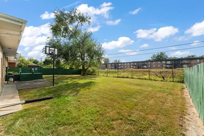 5600 Grant Street, Merrillville, IN 46410 - Photo 25