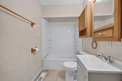 6336 Ohio Avenue, Hammond, IN 46323 - Photo 17