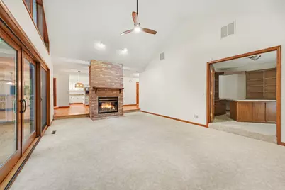 433 Brookshire Court, Valparaiso, IN 46385 - Photo 3