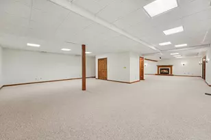 433 Brookshire Ct, Valparaiso, IN 46385 - Photo 21