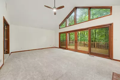 433 Brookshire Court, Valparaiso, IN 46385 - Photo 5