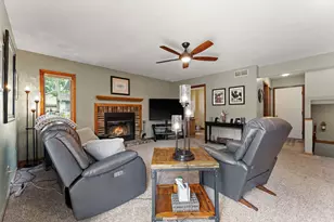 1701 Boca Lago Dr, Valparaiso, IN 46383 - Photo 15
