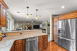 1701 Boca Lago Dr, Valparaiso, IN 46383 - Photo 9