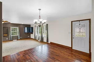 8973 Luann Dr S, Demotte, IN 46310 - Photo 3