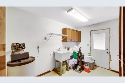 8973 Luann Drive S, Demotte, IN 46310 - Photo 19