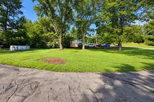 733 Test Rd, Richmond, IN 47374 - Photo 9