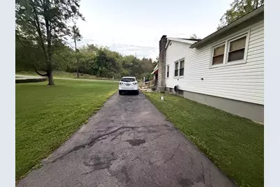 733 Test Road, Richmond, IN 47374 - Photo 5