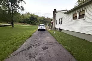 733 Test Rd, Richmond, IN 47374 - Photo 5