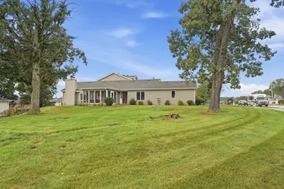 433 Deerpath Drive W, Schererville, IN 46375 - Photo 23