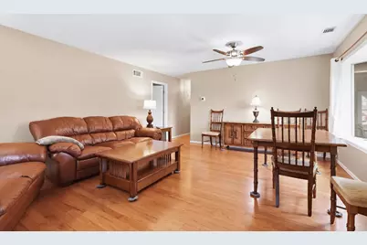 433 Deerpath Drive W, Schererville, IN 46375 - Photo 5